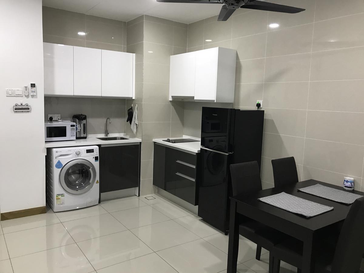 Апартаменты Kl Gateway Residency Куала-Лумпур Экстерьер фото